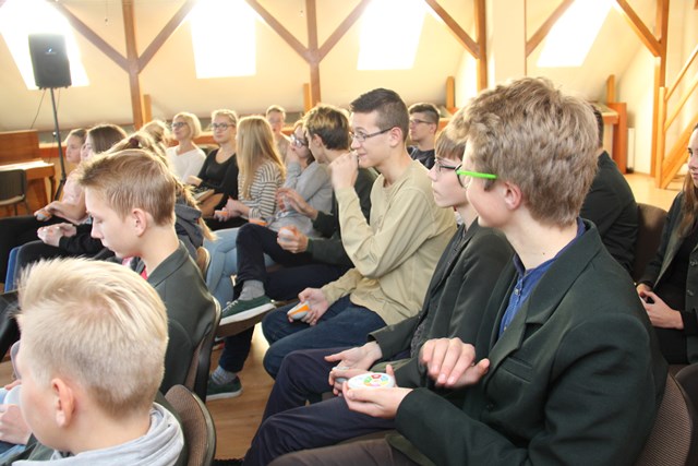 Viktorinoje mokiniai pasitikrino žinias apie Šilutės kraštą ir Mažąją Lietuvą